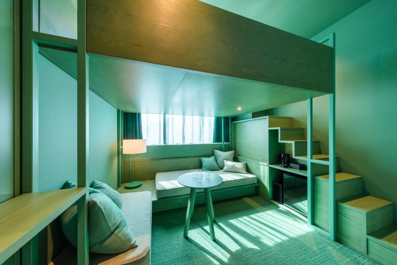 Toggle Hotel Suidobashi Tokyo prefektur Exteriör bild