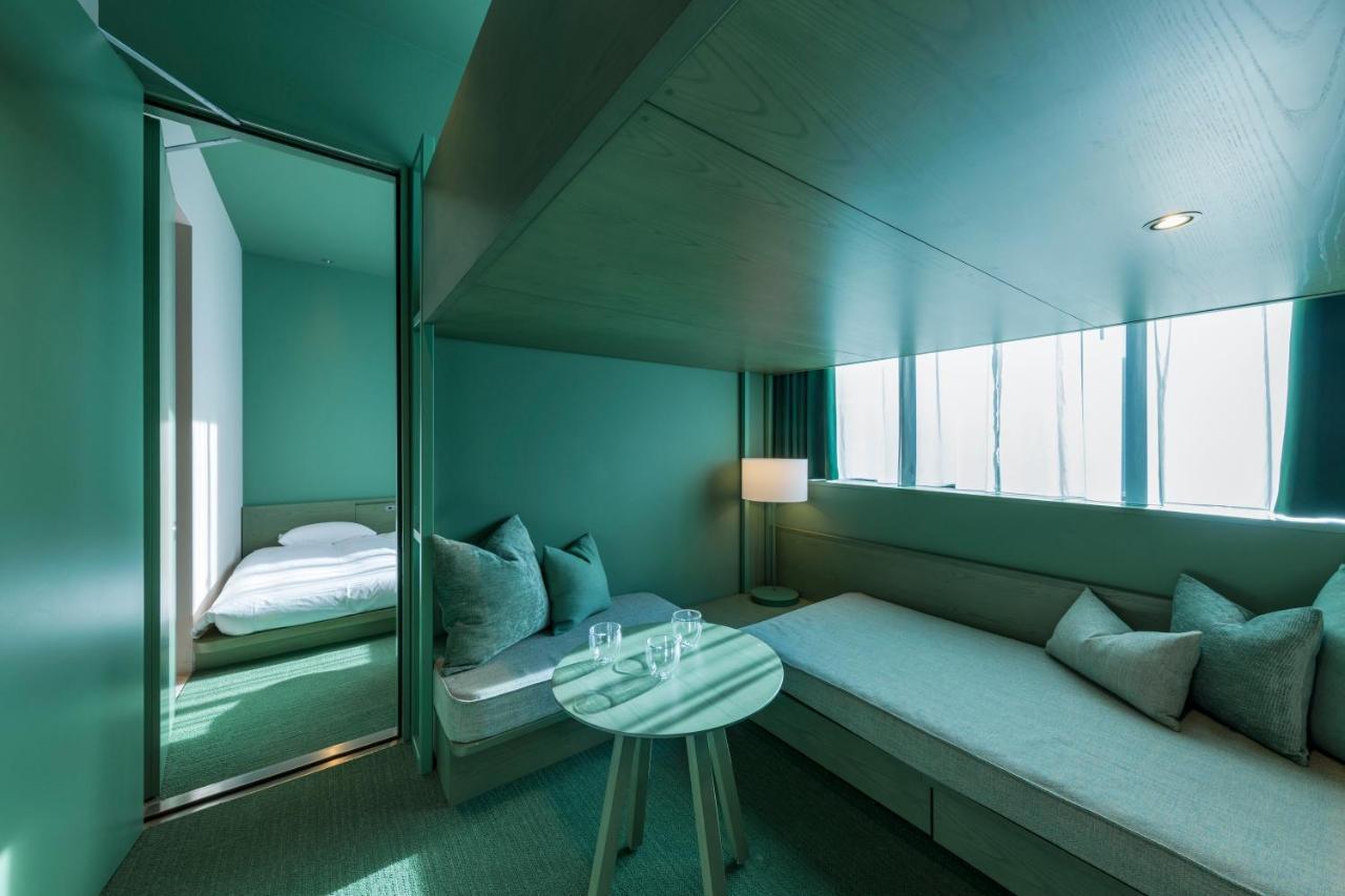 Toggle Hotel Suidobashi Tokyo prefektur Exteriör bild